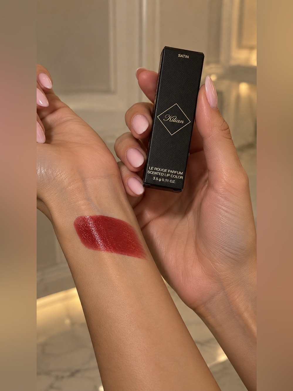 Kilian Le Rouge Parfum Scented Lip Color Satin Intoxicating Rouge 140 Satin Lip